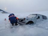 Что делать, если вы провалились под лёд вместе с авто 